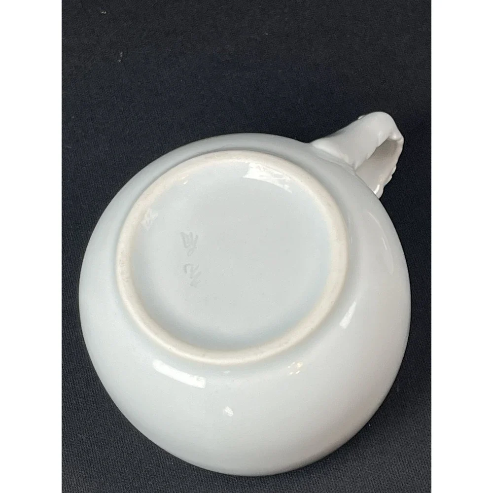 Porcelain Celadon Cabbage Lidded Coffee Tea‎ Cup with Bird Handle Lid Marked